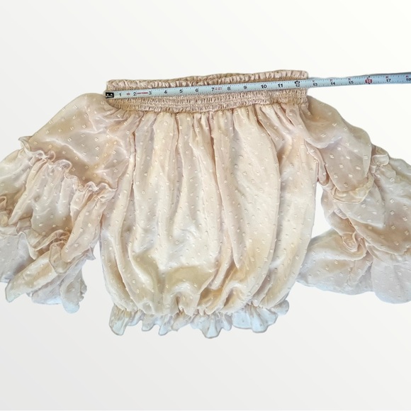 Puffy Loose Ruffle Blouse beige/cream - Picture 7 of 16